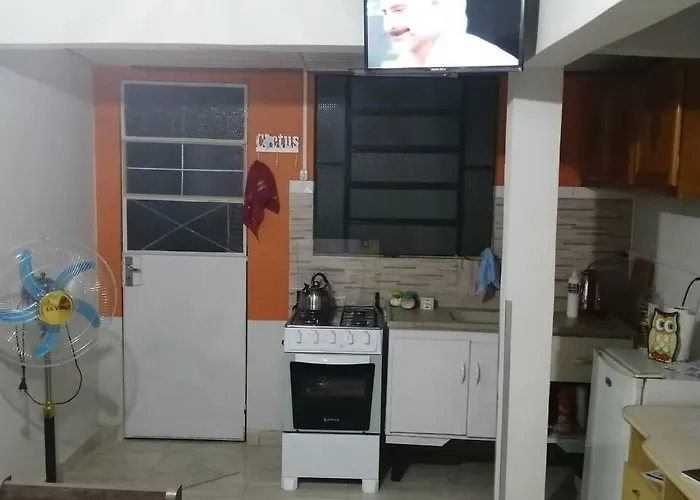 Solar De Paz 2-Ubicado En Pleno Centro-Aparcamient